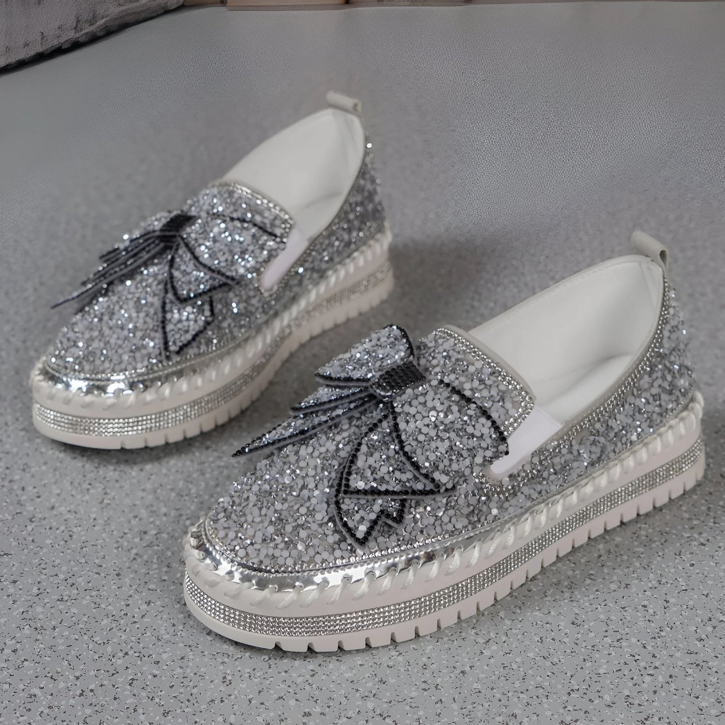 Isabeau – Mocassins décontractés ornés d'un nœud en strass