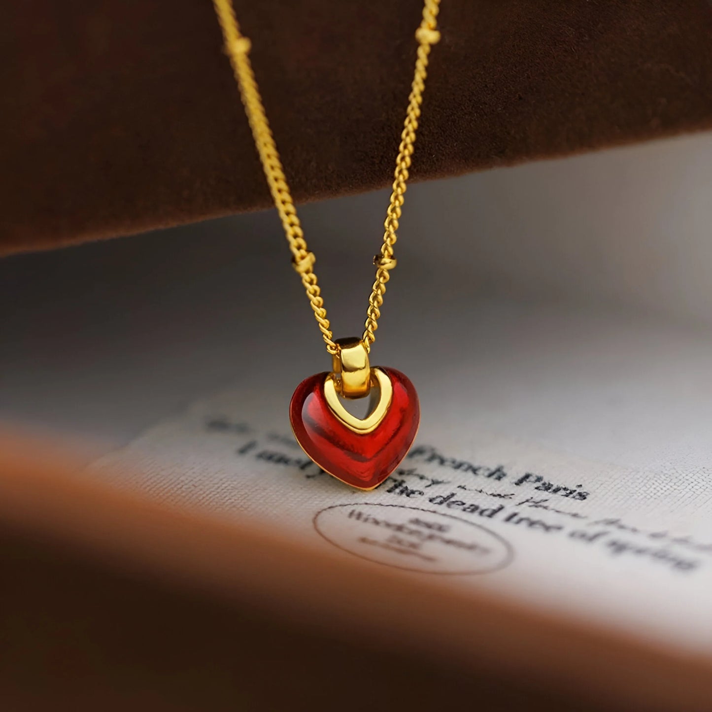 Maëva - Collier Luxe Cœur Rouge Émaillé