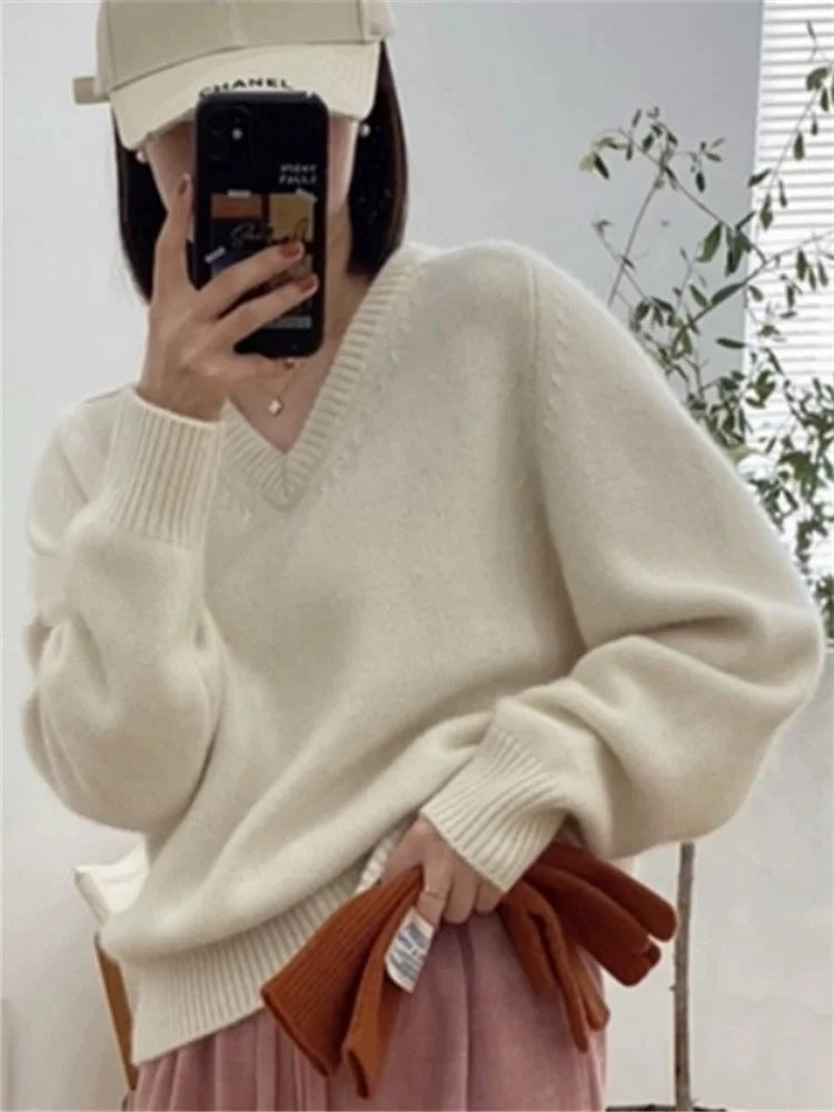 Céline - Pull col V en pure laine