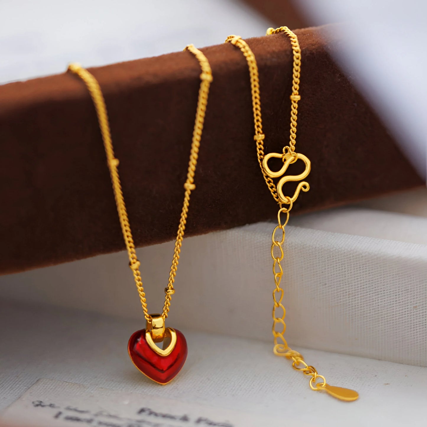 Maëva - Collier Luxe Cœur Rouge Émaillé