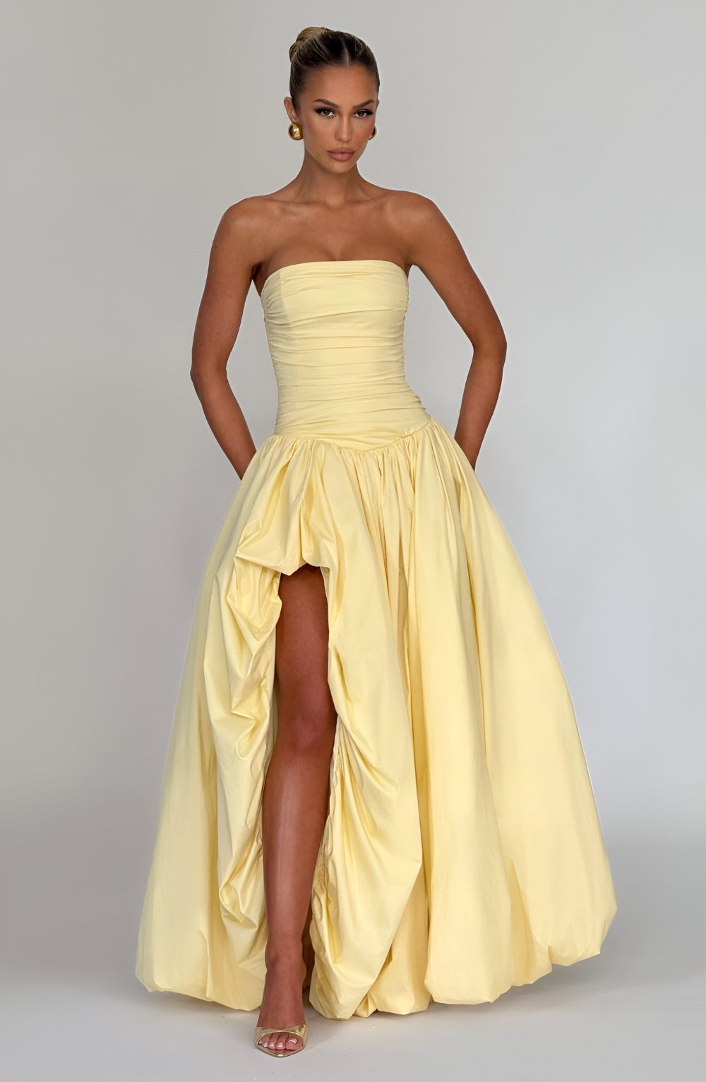 Émilienne – Robe longue bustier bouffante boule