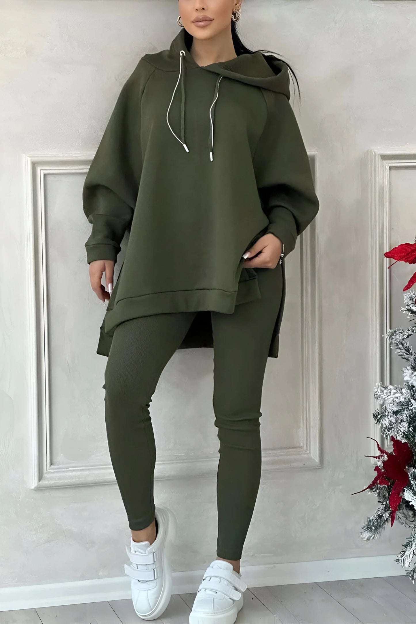 Sophie - Ensemble sweat à capuche et jogging à ourlet fendu