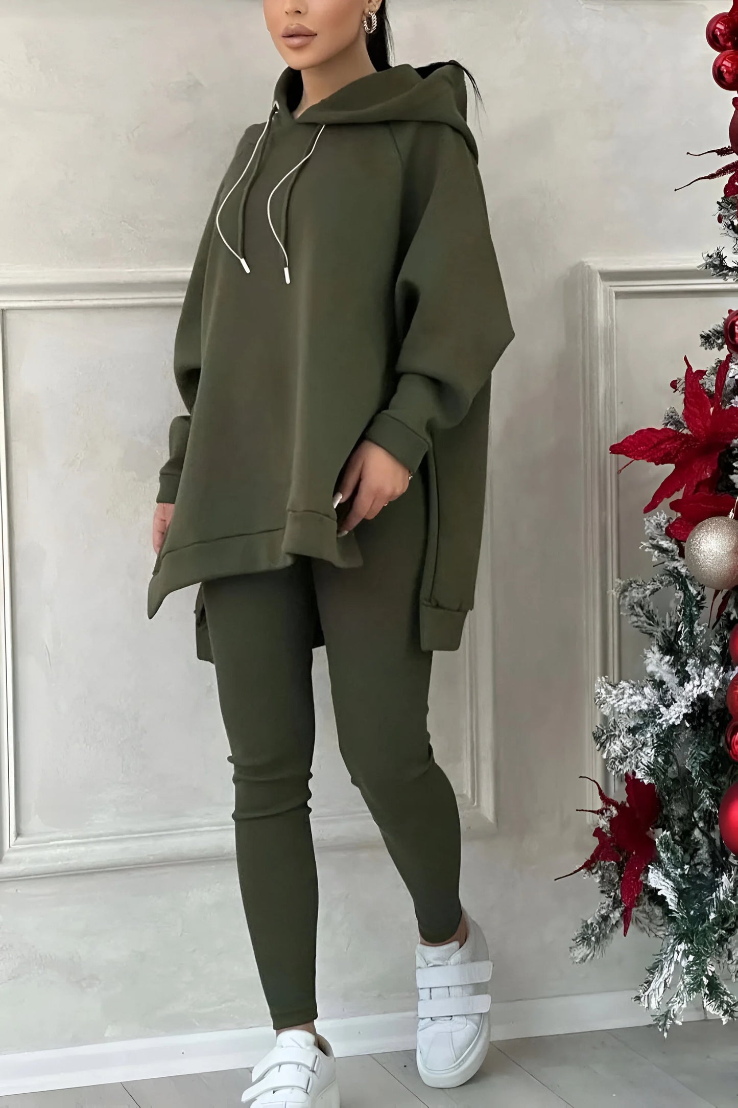 Sophie - Ensemble sweat à capuche et jogging à ourlet fendu