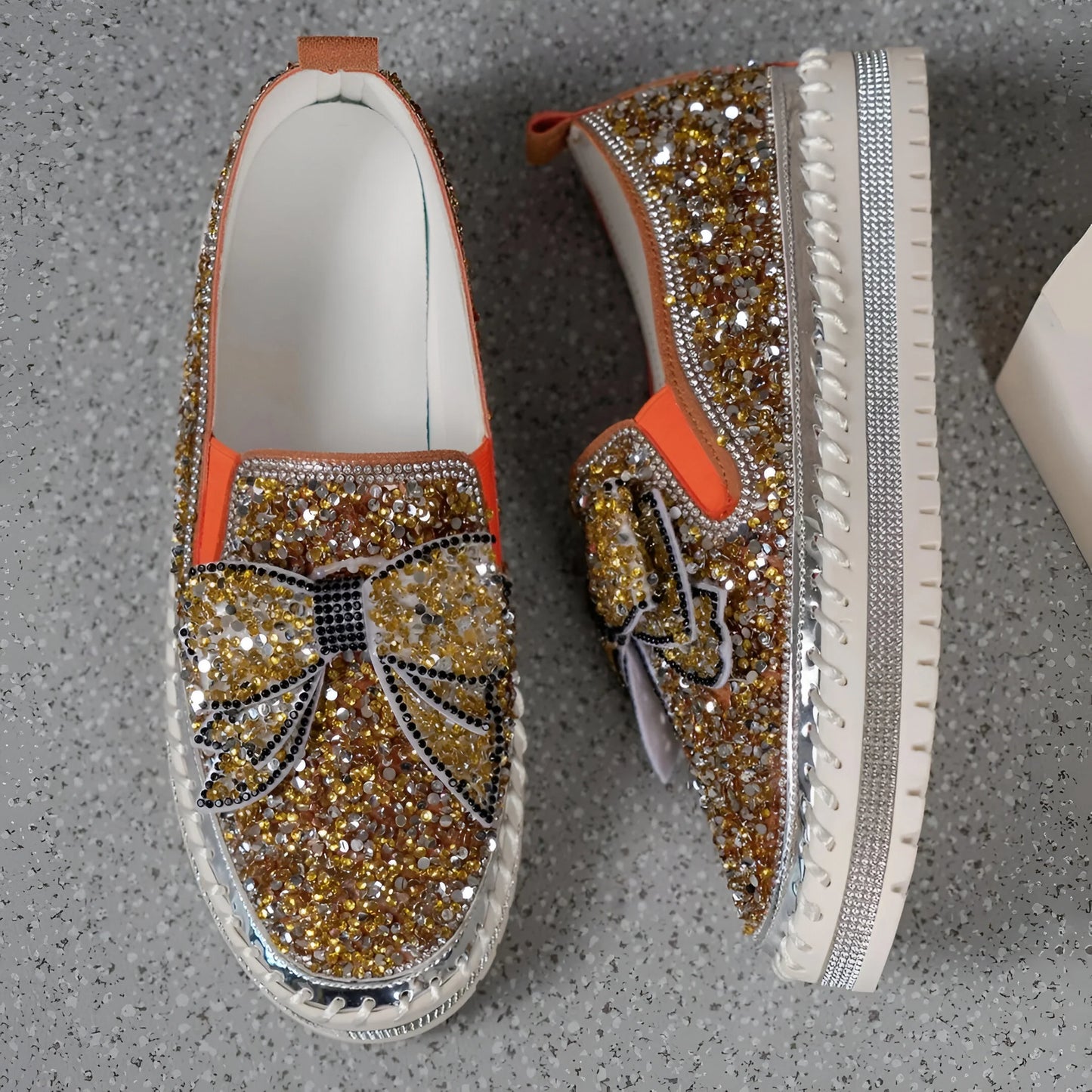 Isabeau – Mocassins décontractés ornés d'un nœud en strass