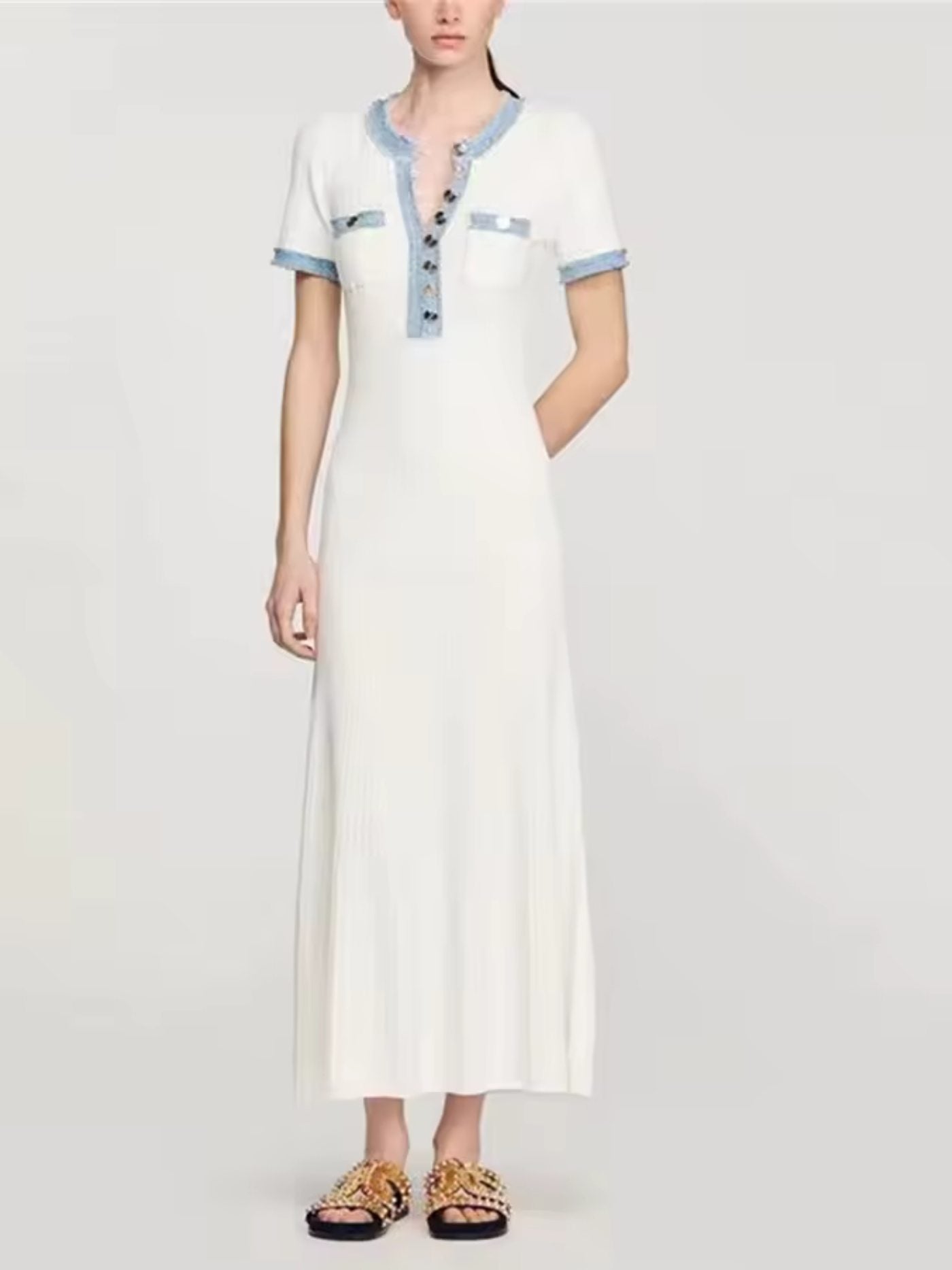 Élodie – Robe longue élégante en maille avec bordure contrastée