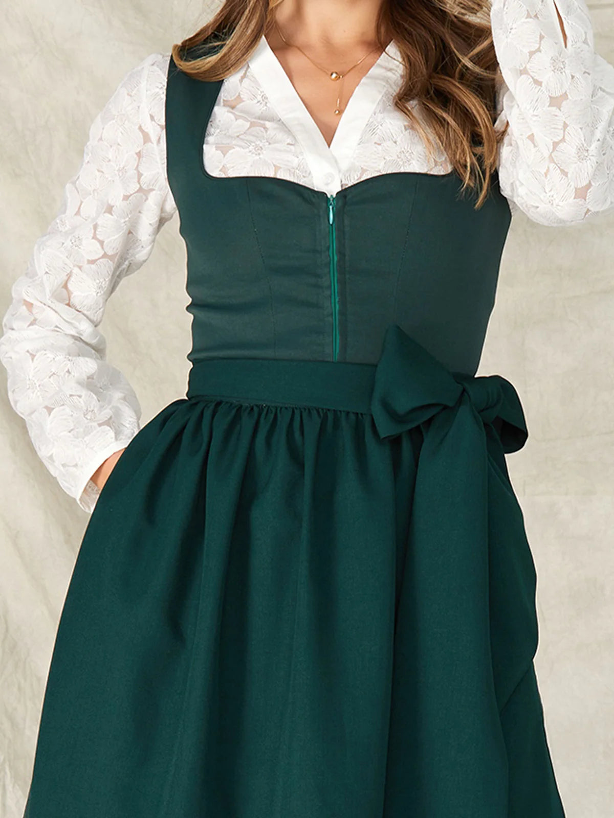 Maëlys – Pull Col V Maille Ajourée