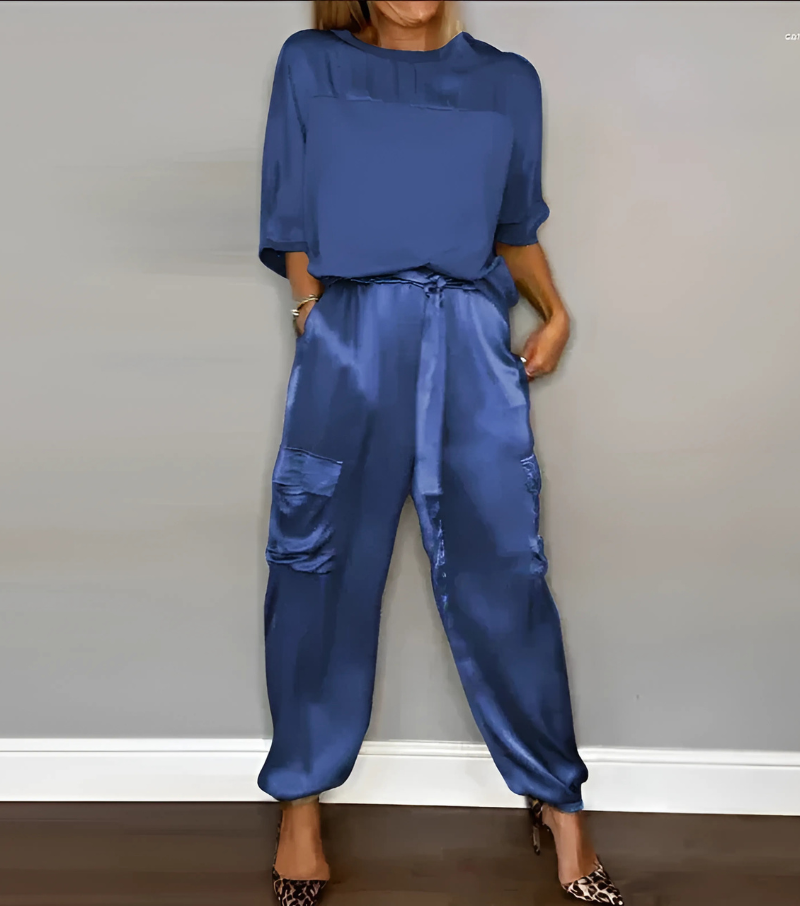 Julia – Ensemble élégant en satin deux pièces
