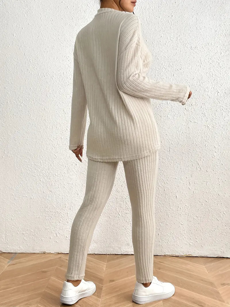 Witołuba - Ensemble pantalon côtelé avec col montant et pantalon ajusté