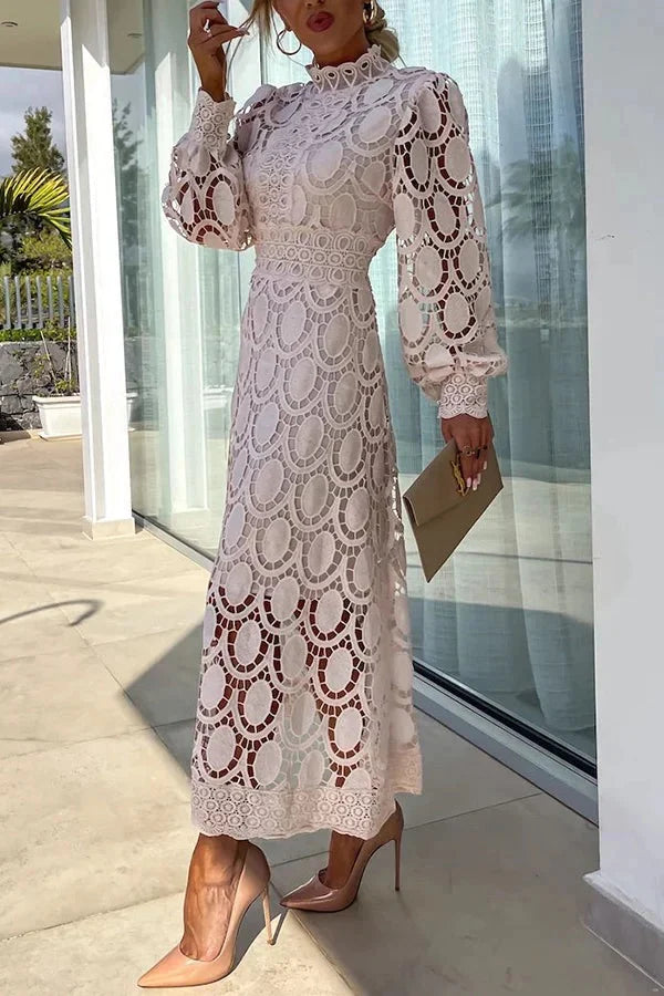 Aria - Robe mi-longue brodée de luxe