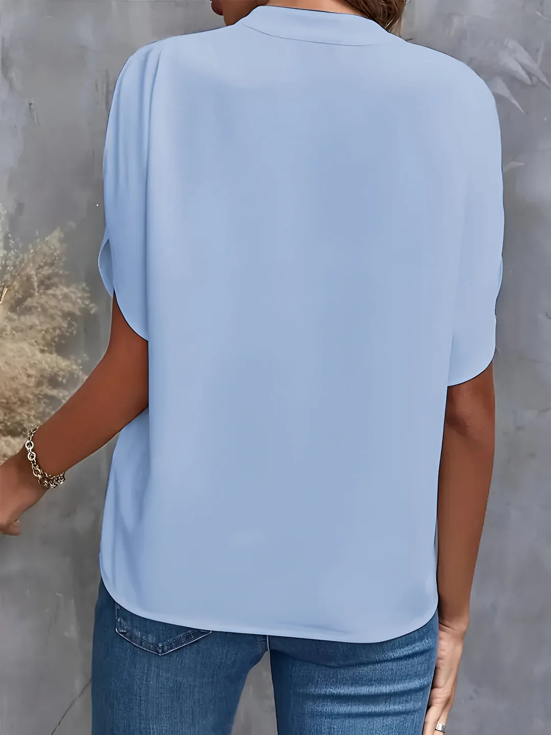 LIEKE - BLOUSE ÉLÉGANTE À COL CRANTÉ