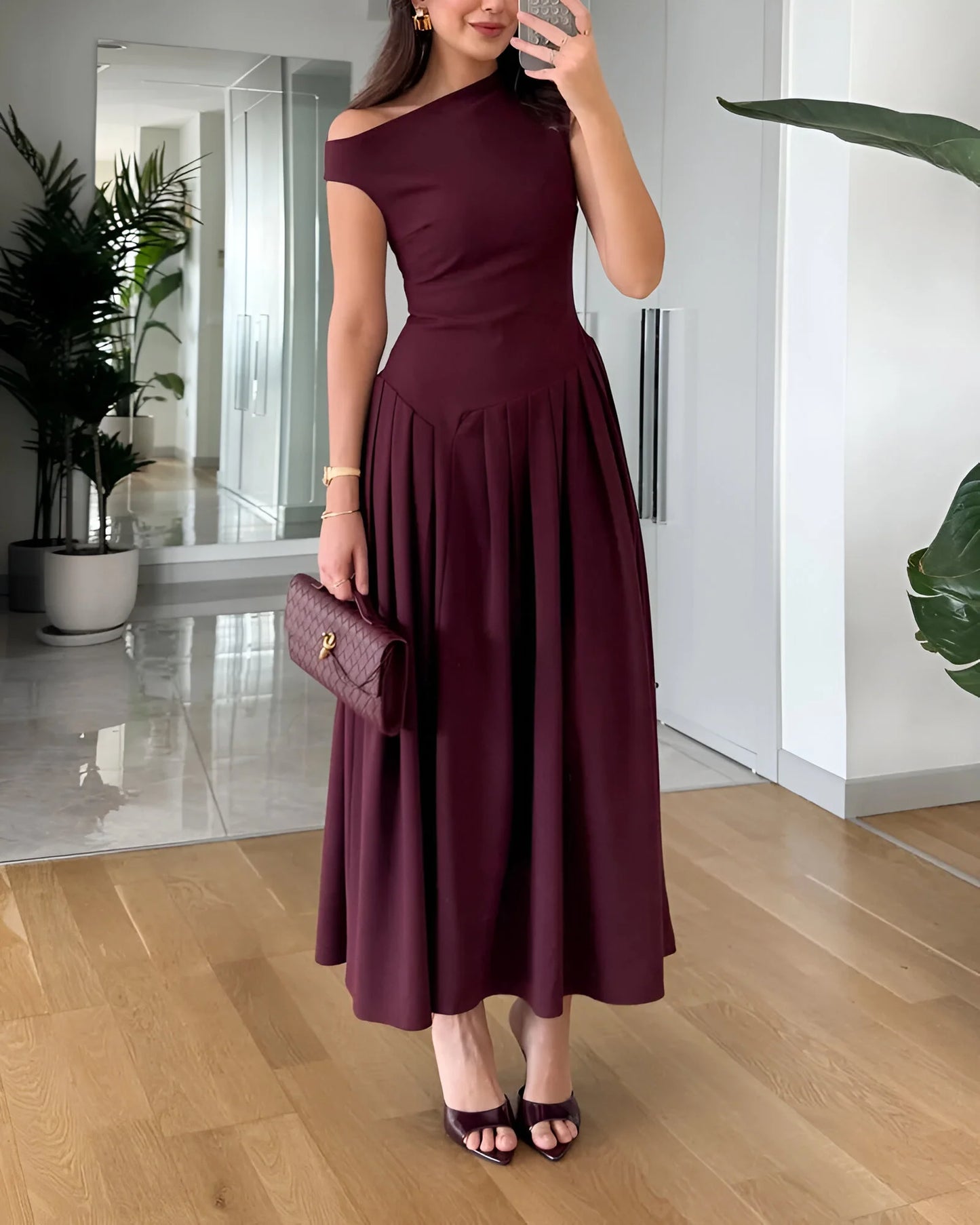 Robe midi plissée asymétrique Céleste