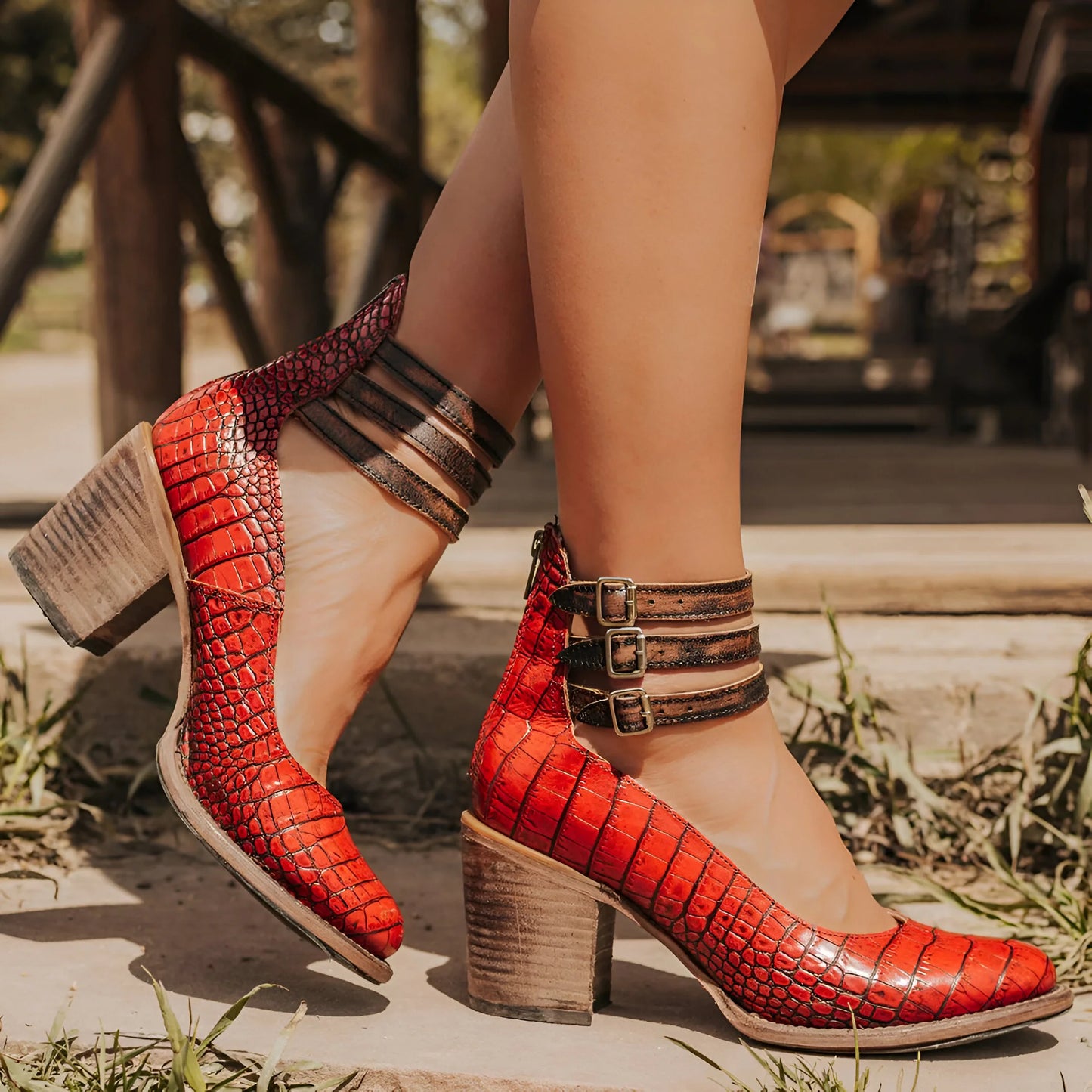 Liesl – high Quallity Buckled Leather Heels