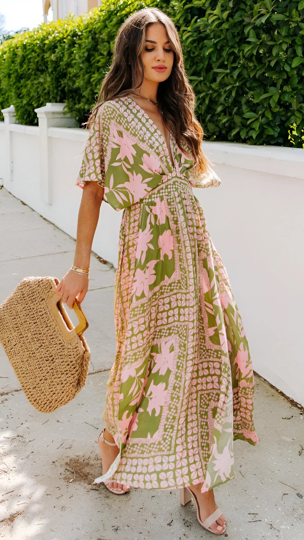 Alizée - Bohemian Deep V-Neck Floral Maxi Dress