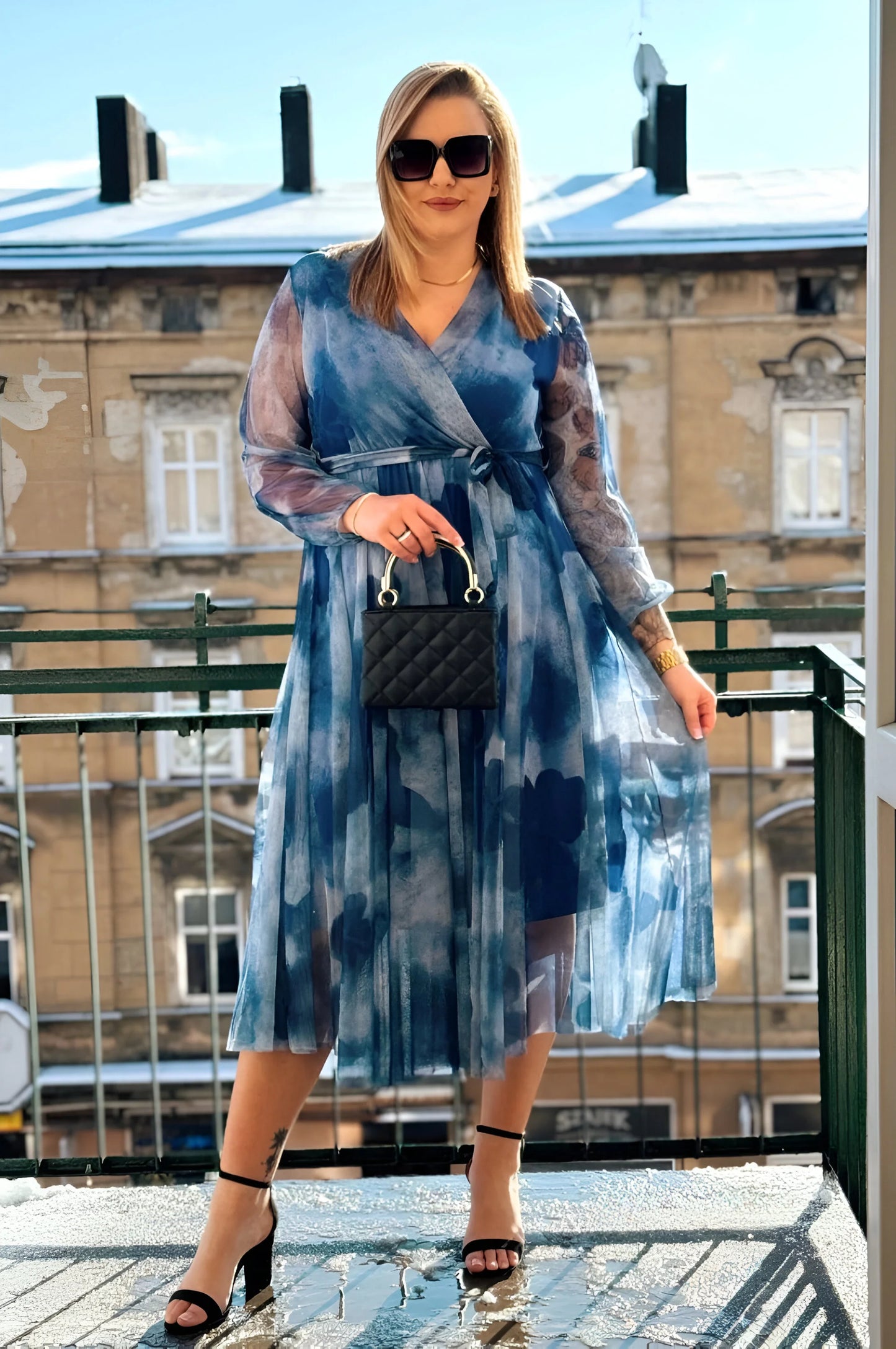Robe mi-longue transparente Clémence