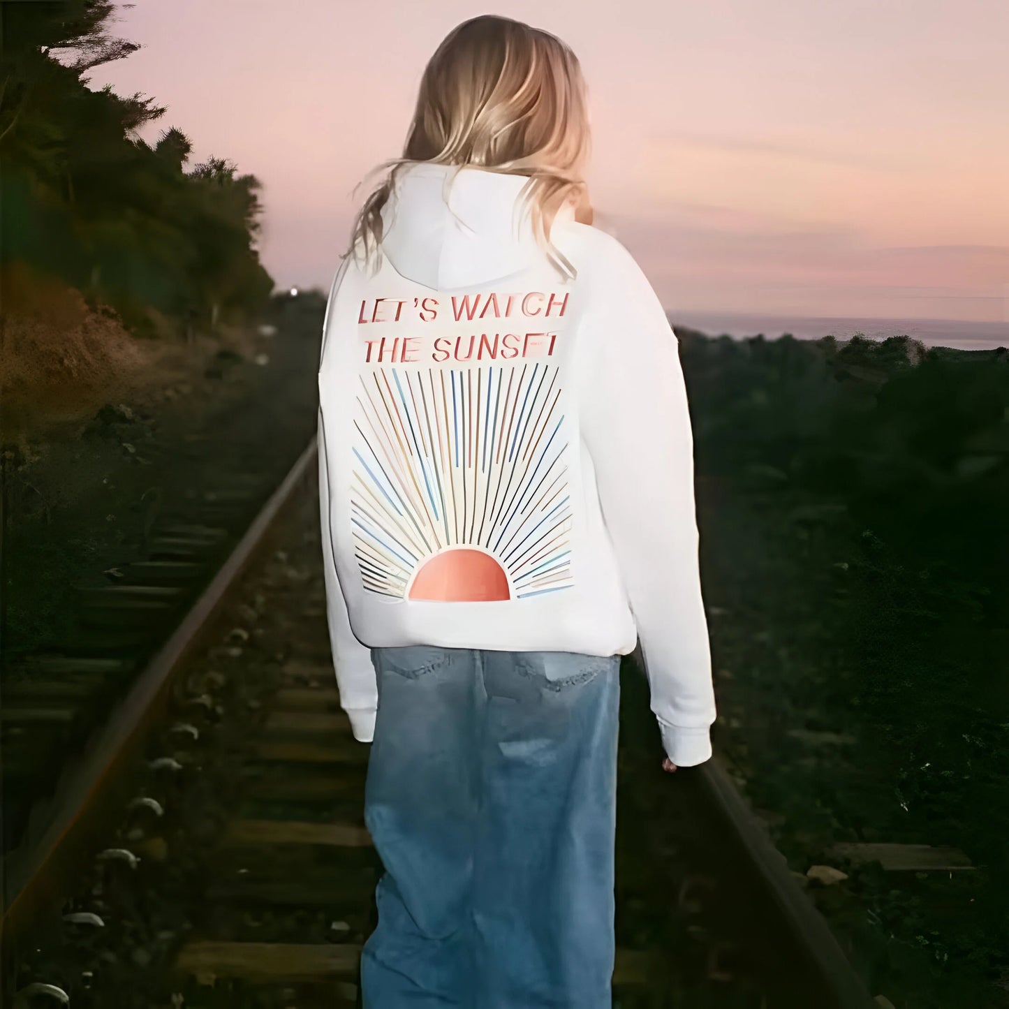 Élodie – Sunset Lover Hoodie