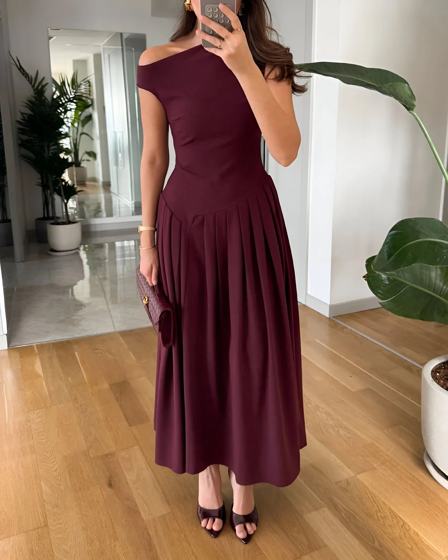 Robe midi plissée asymétrique Céleste