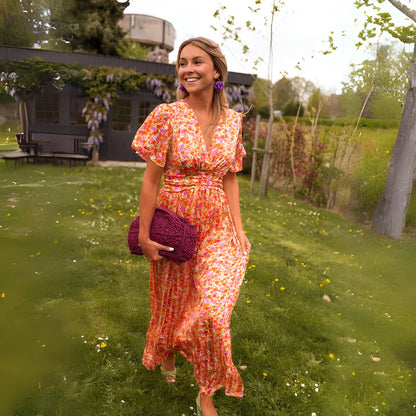 Florine – Flowy V-Neck Daylight Dress