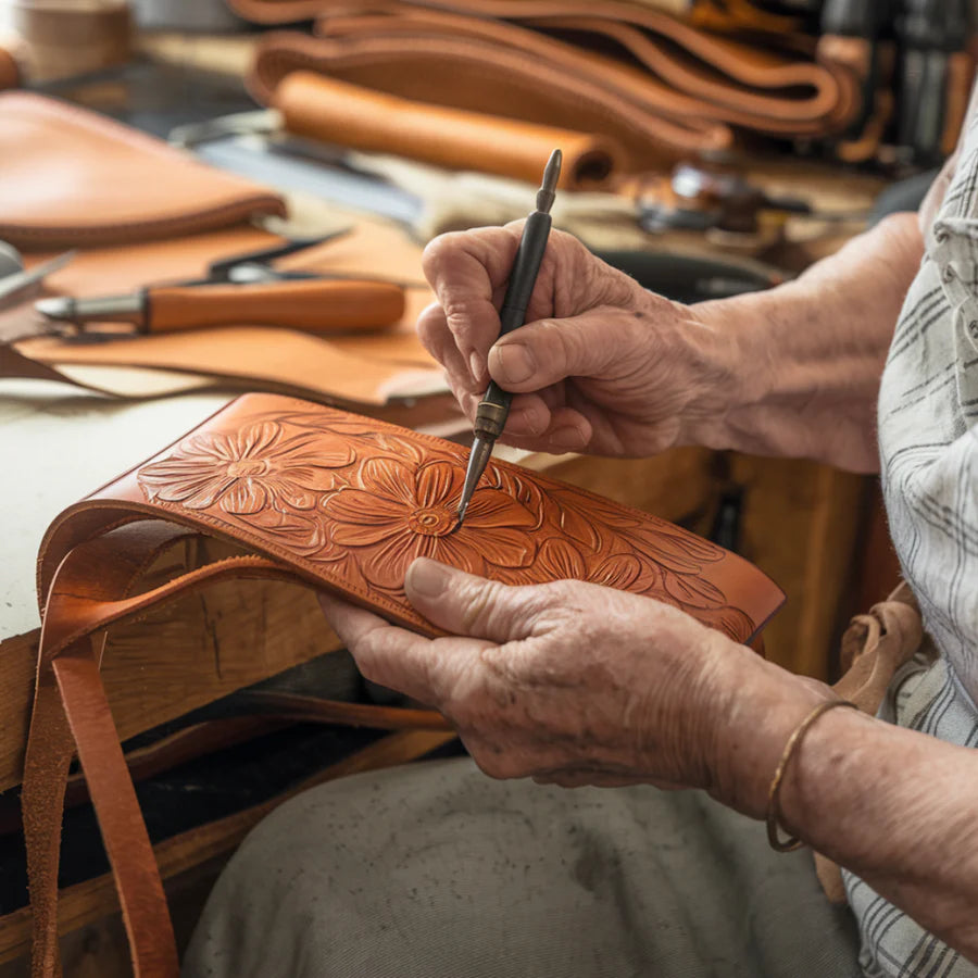 Anna - Sac à main en cuir sculpté à la main (édition limitée)
